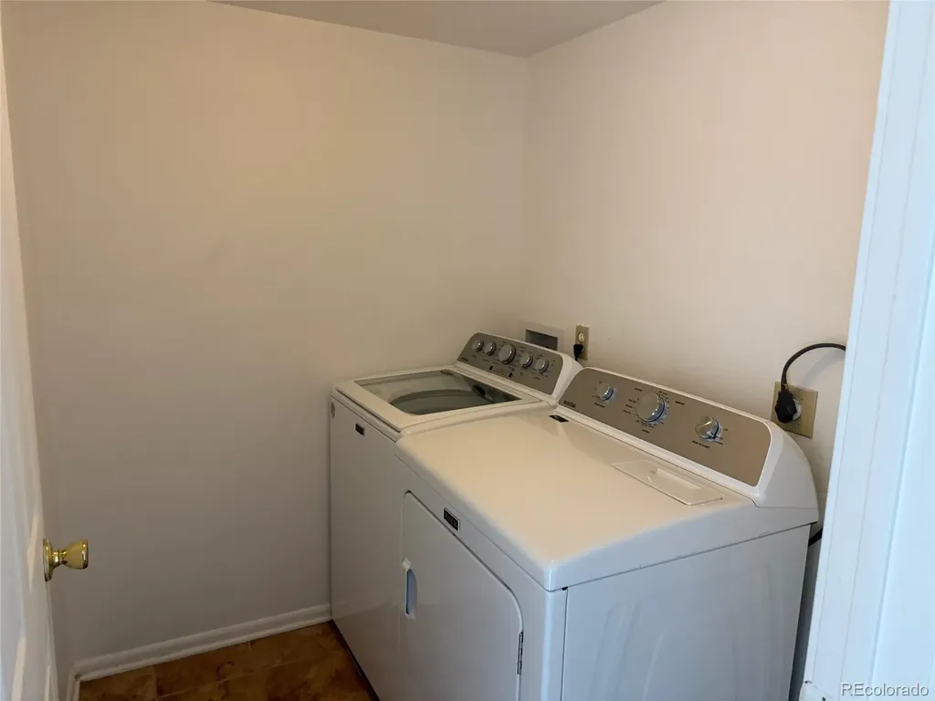6475 S Dayton Street Englewood CO 80111