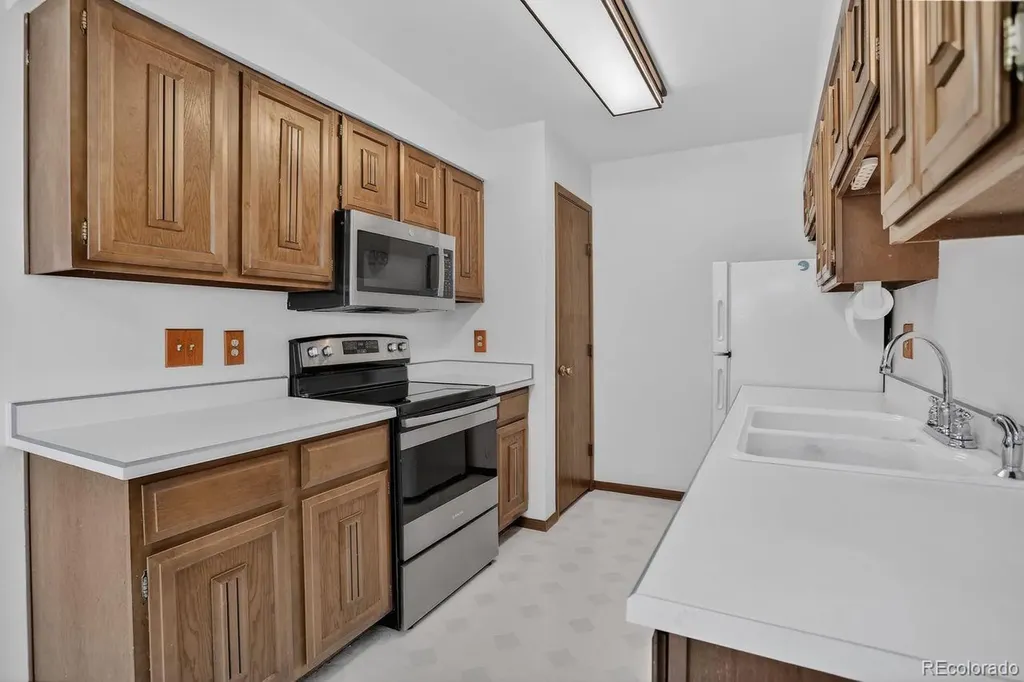 9854 Appletree Place Thornton CO 80260