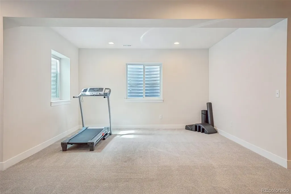 7319 S Yantley Way Aurora CO 80016