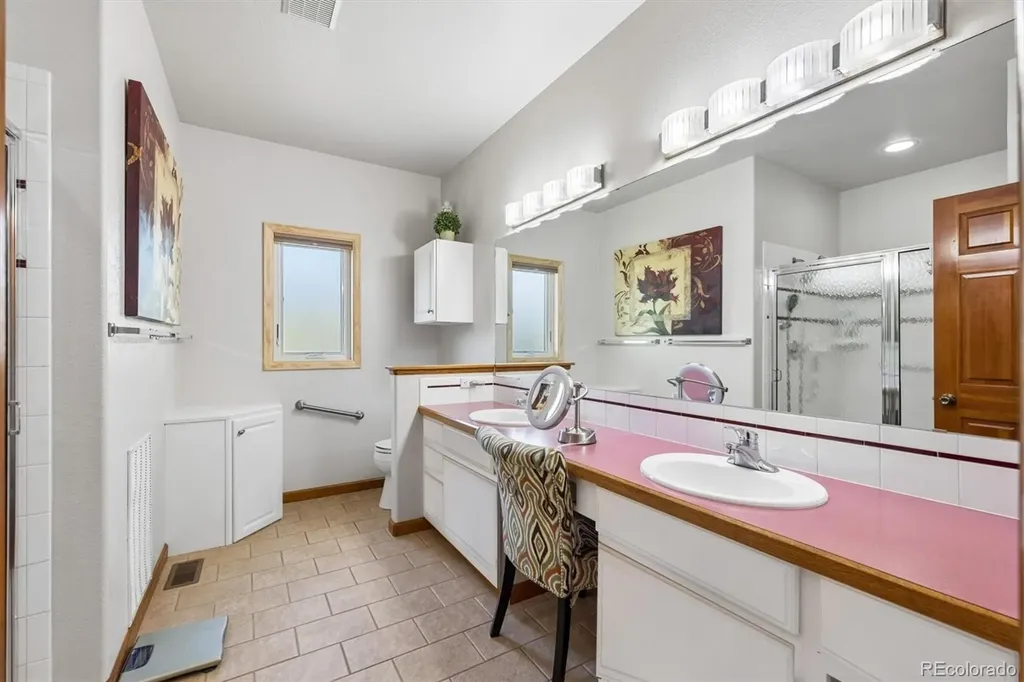33 Sandra Lane Broomfield CO 80020