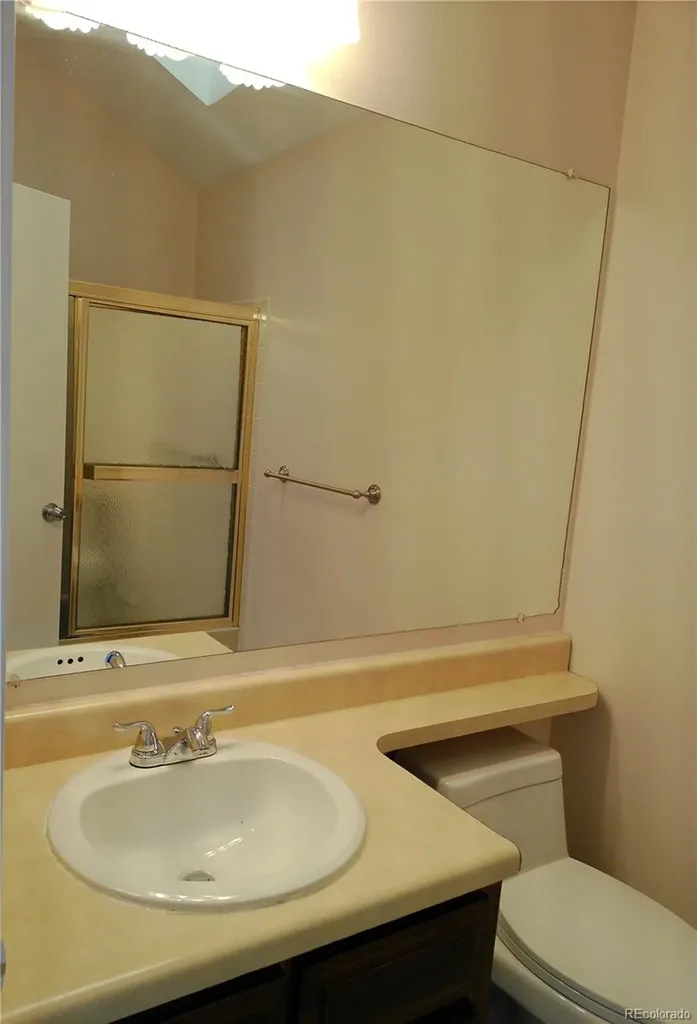 6815 Ravencrest Drive Colorado Springs CO 80919
