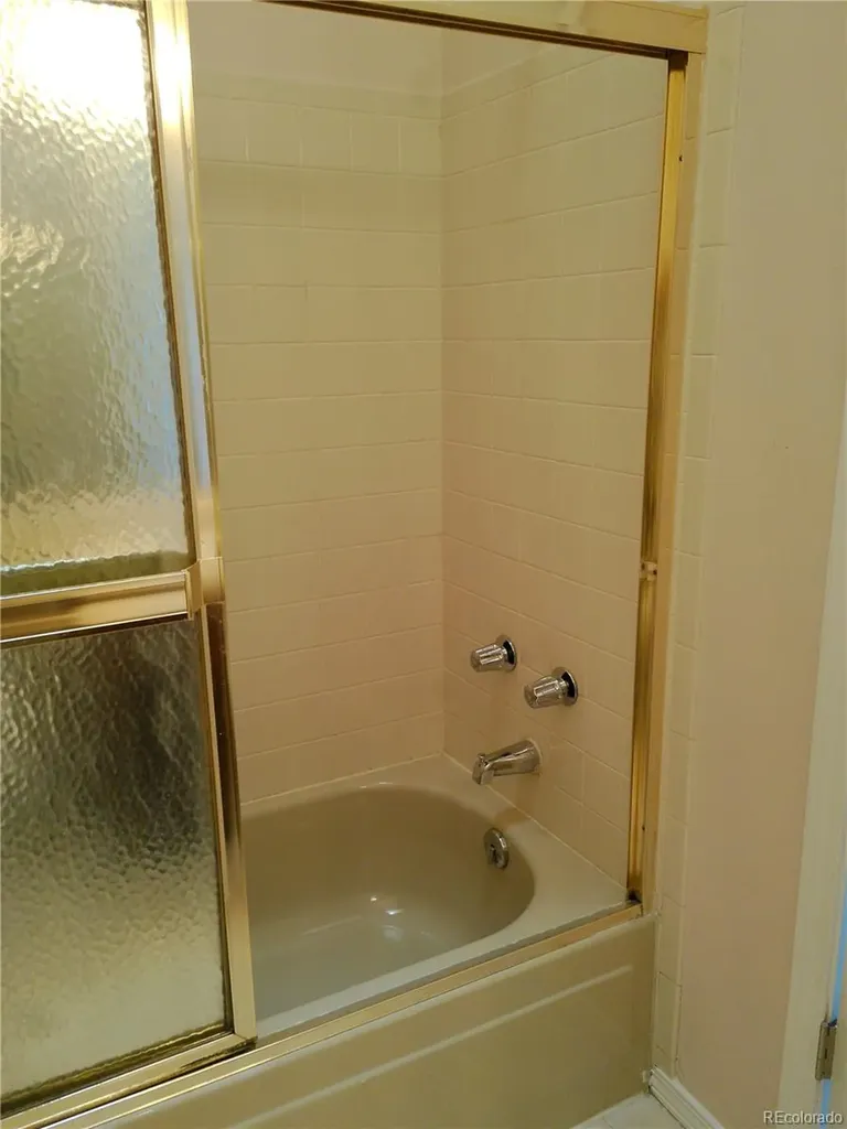 6815 Ravencrest Drive Colorado Springs CO 80919