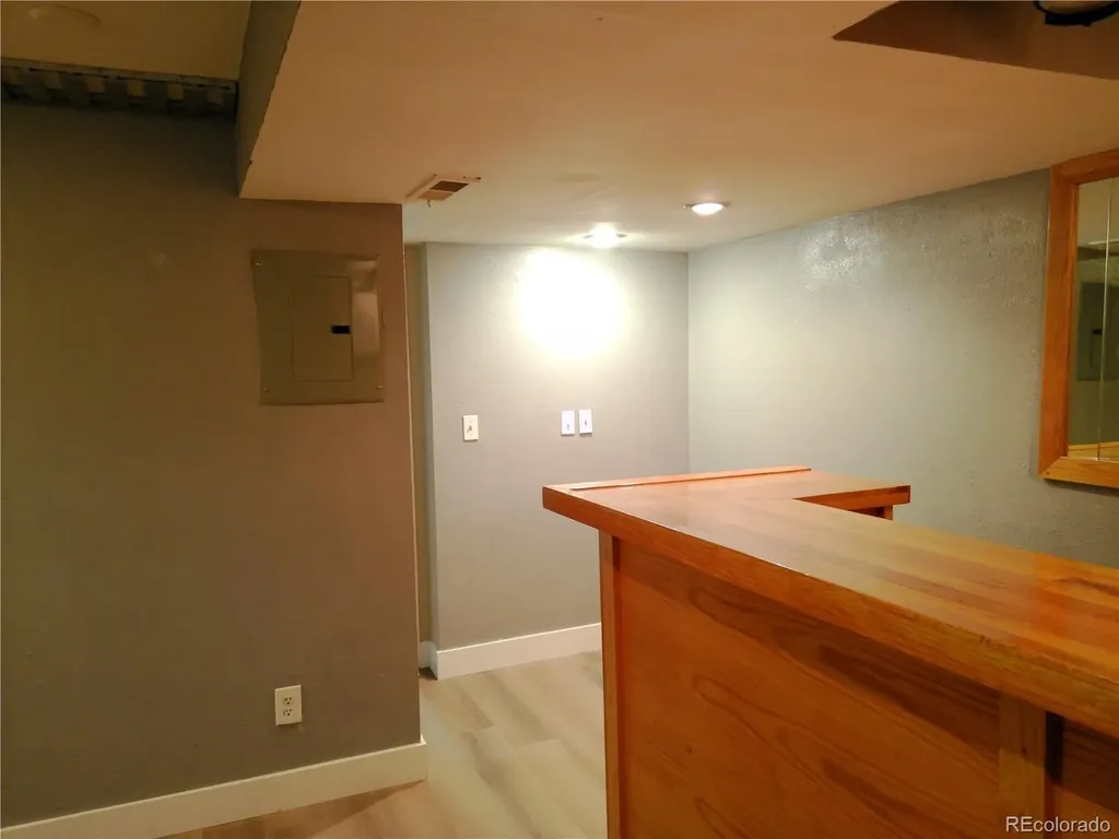 6815 Ravencrest Drive Colorado Springs CO 80919