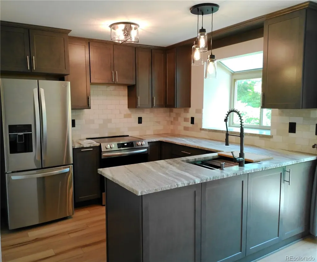 6815 Ravencrest Drive Colorado Springs CO 80919