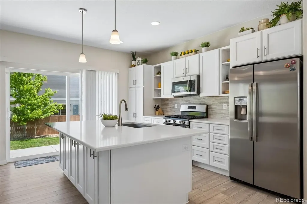 10006 Yampa Street Commerce City CO 80022