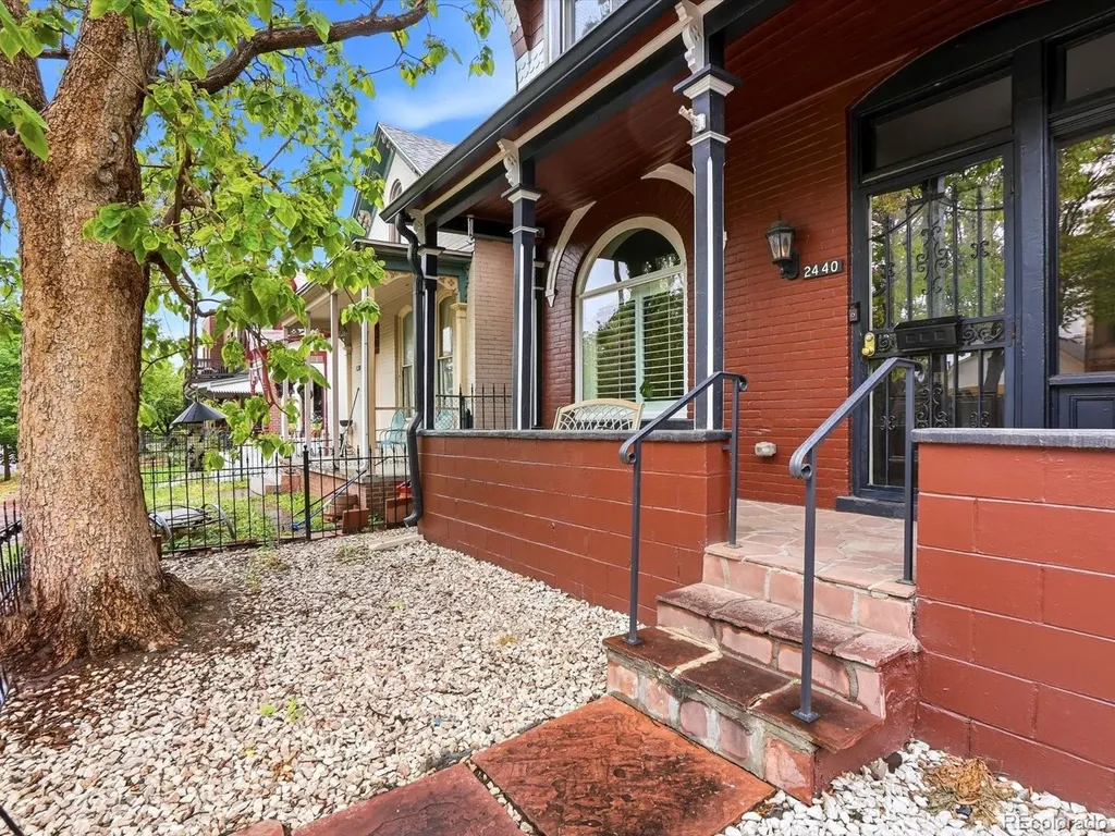 2440 Stout Street Denver CO 80205