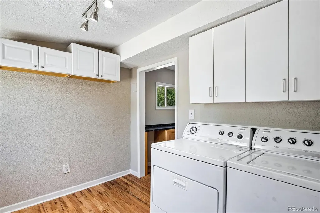 2028 W Adriatic Place Englewood CO 80110
