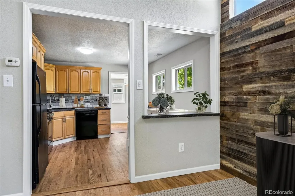 2028 W Adriatic Place Englewood CO 80110