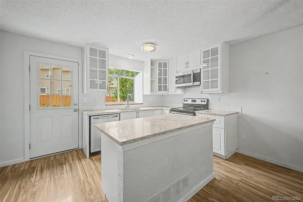 18274 E Arizona Avenue Aurora CO 80017