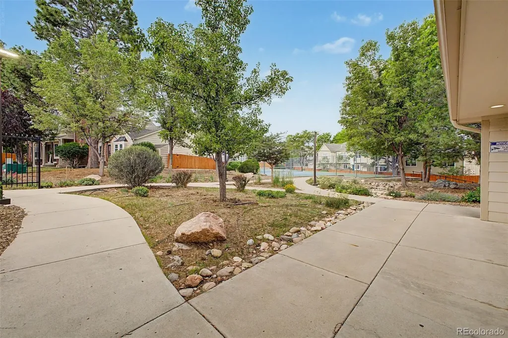 18274 E Arizona Avenue Aurora CO 80017