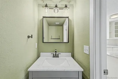 18274 E Arizona Avenue Aurora CO 80017