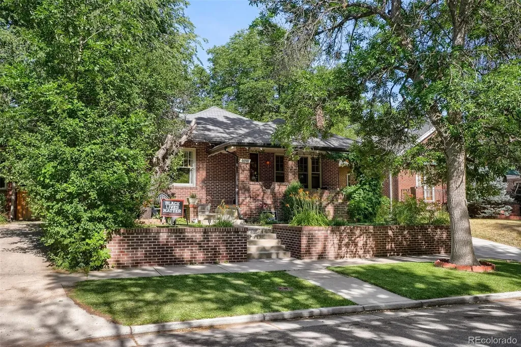 2056 Forest Street Denver CO 80207
