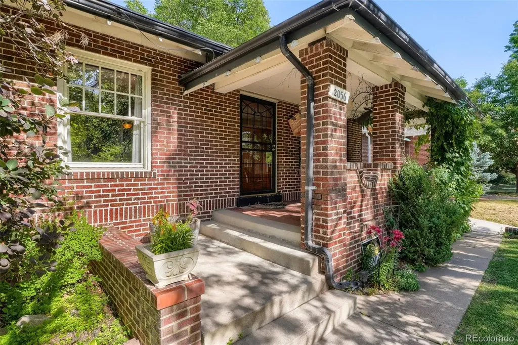 2056 Forest Street Denver CO 80207