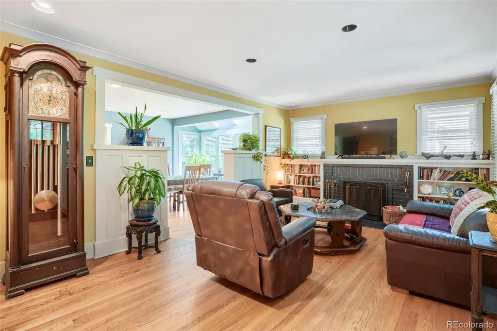 2056 Forest Street Denver CO 80207