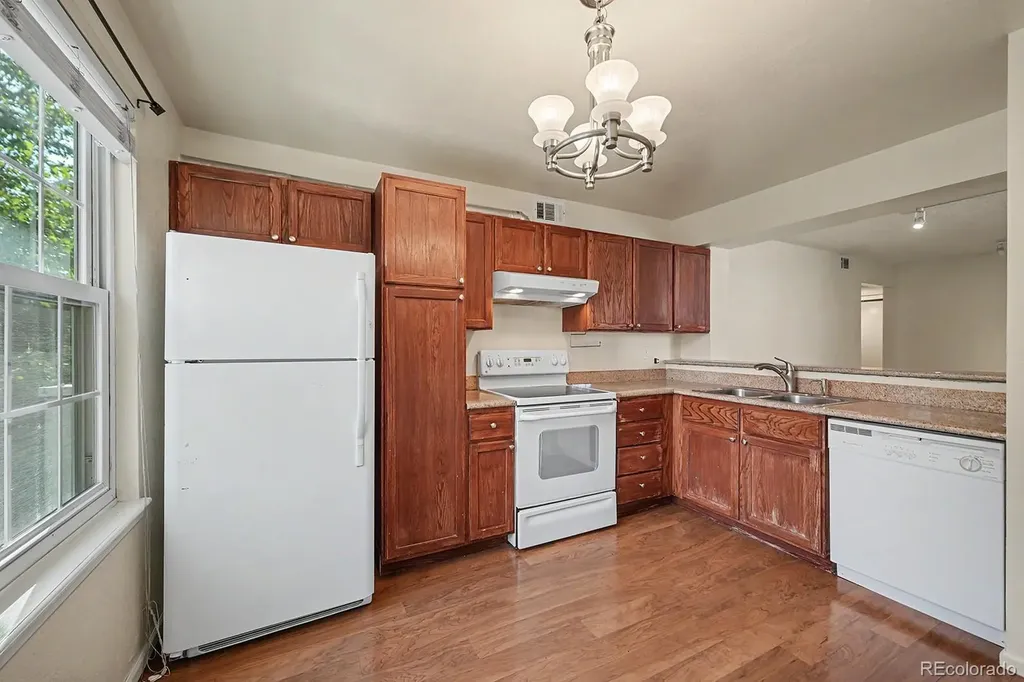 5755 W Atlantic Place Lakewood CO 80227