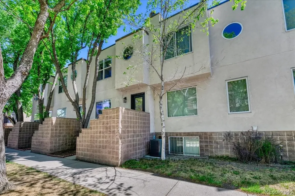 3204 Zuni Street Denver CO 80211