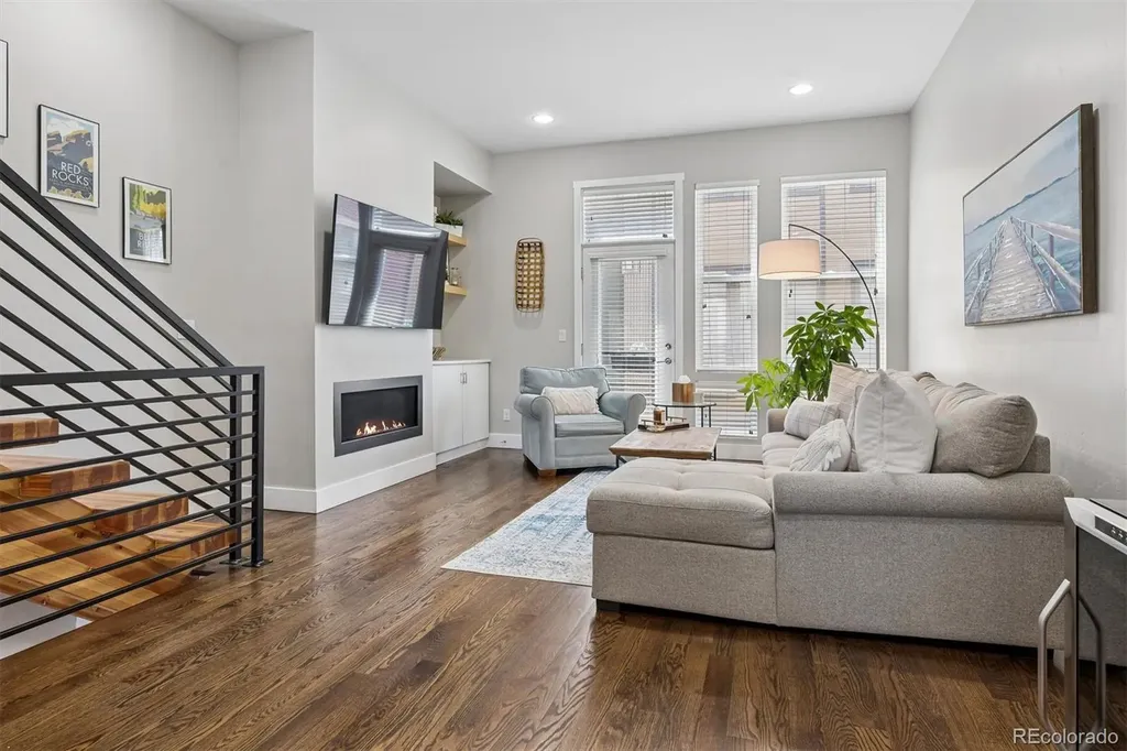 2147 N Downing Street Denver CO 80205