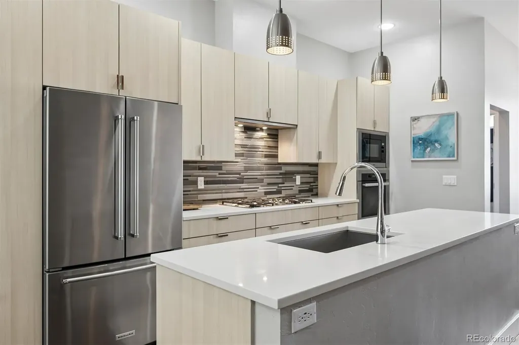 2147 N Downing Street Denver CO 80205