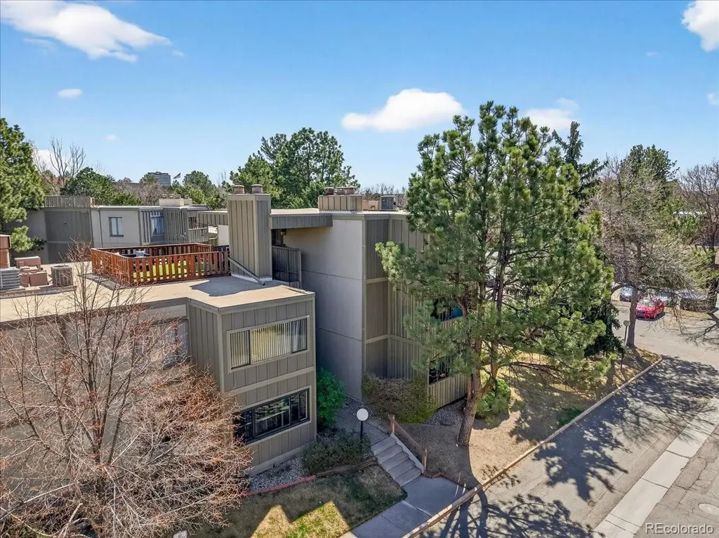 2525 S Dayton Way Denver CO 80231