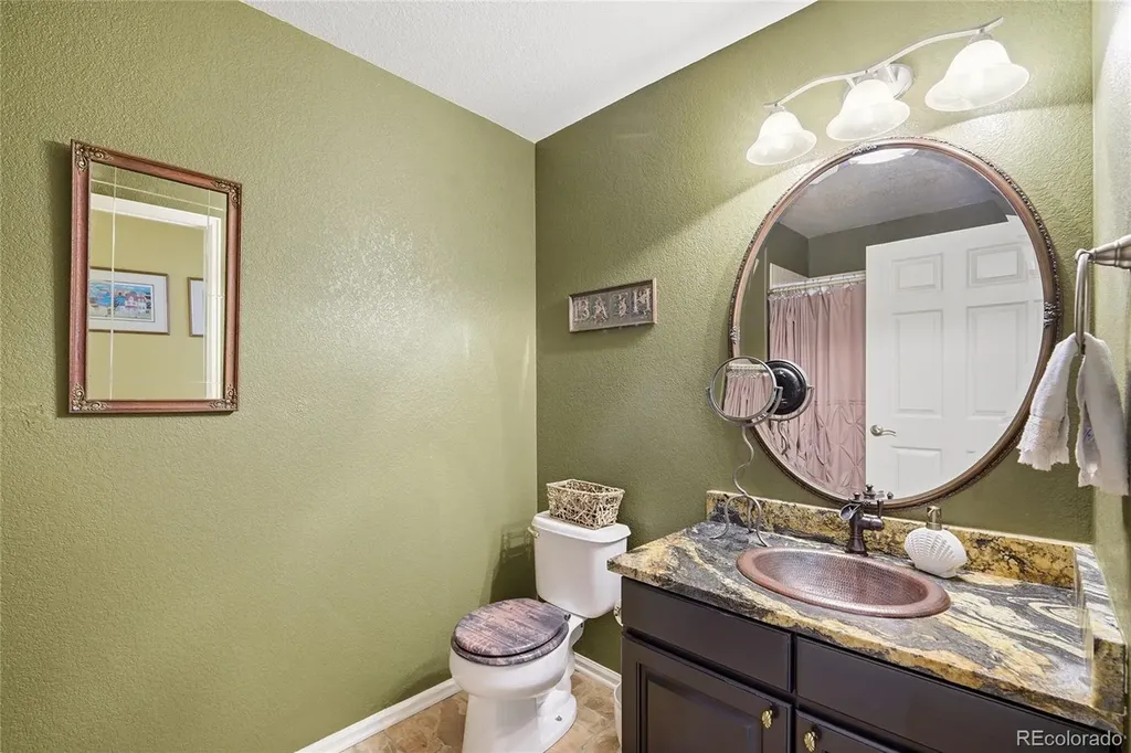 13732 Legend Way Broomfield CO 80023