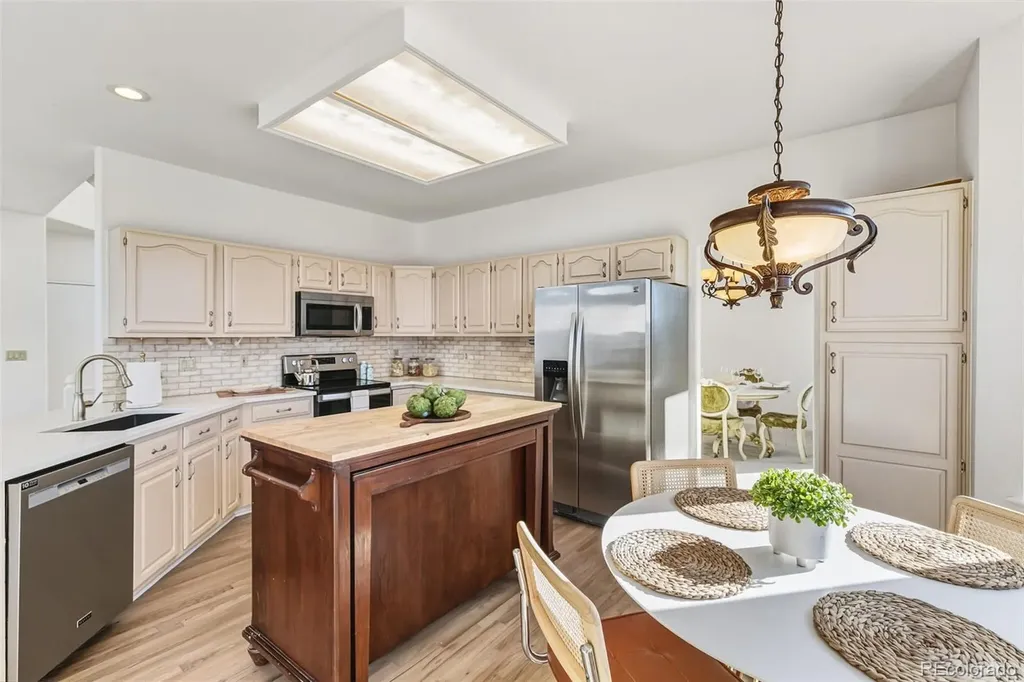 10275 Baneberry Place Highlands Ranch CO 80129