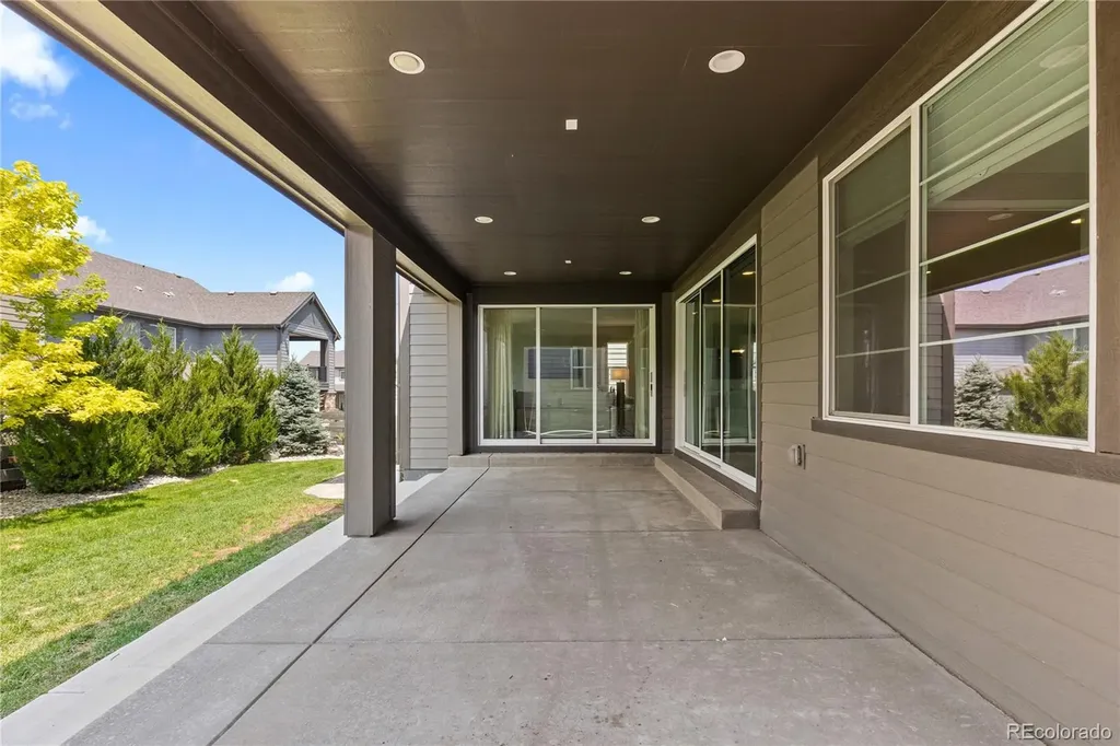 6485 Saddlesmith Street Castle Pines CO 80108