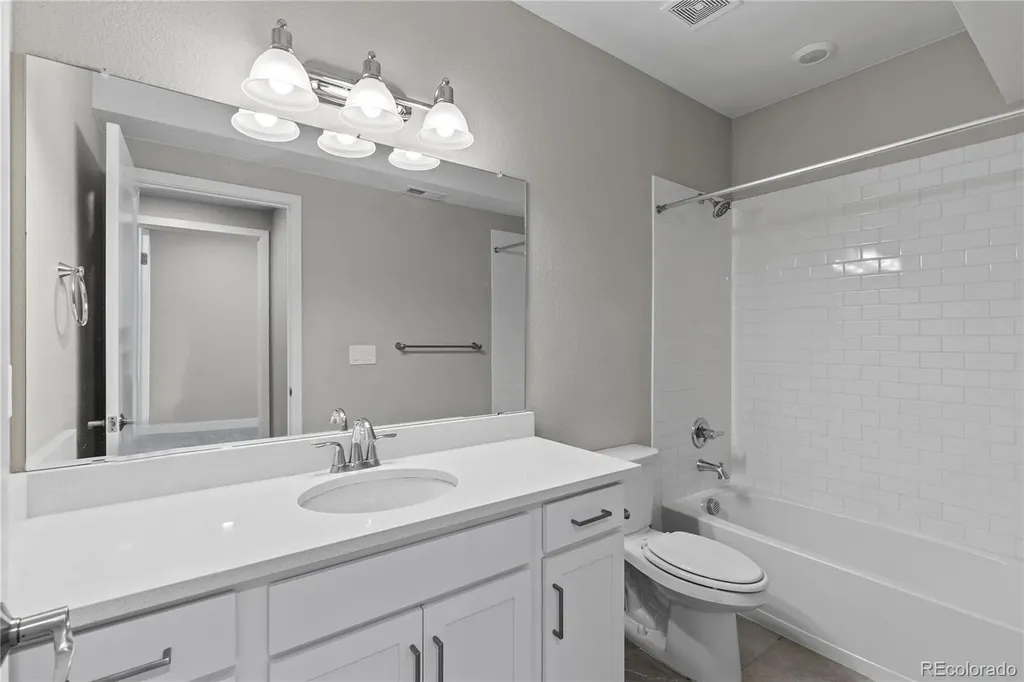 6485 Saddlesmith Street Castle Pines CO 80108