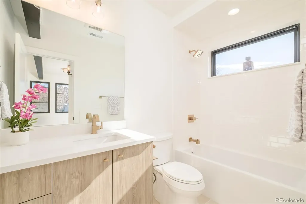 415 S Williams Street Denver CO 80209