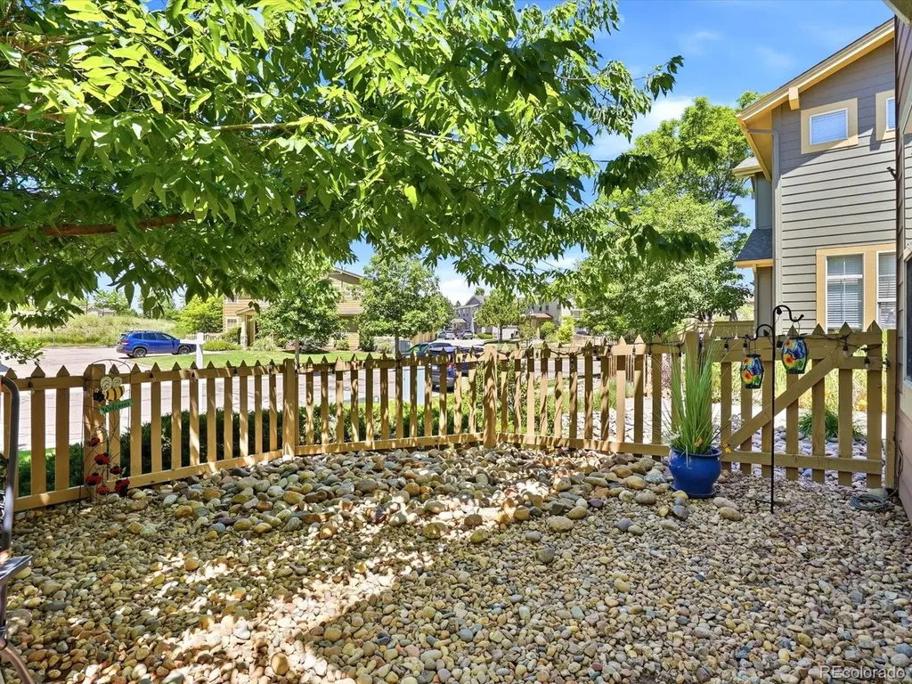 10438 Truckee Street Commerce City CO 80022