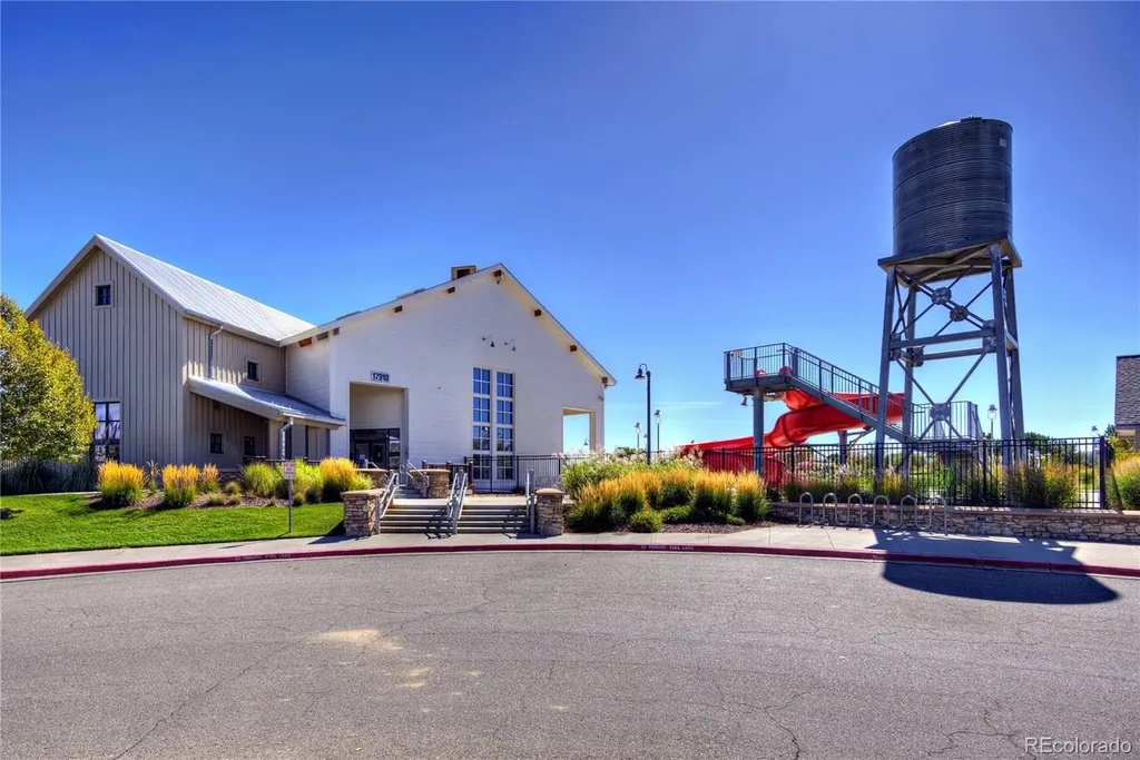 10438 Truckee Street Commerce City CO 80022