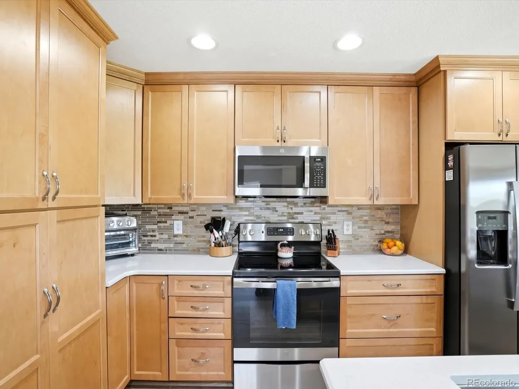 10438 Truckee Street Commerce City CO 80022