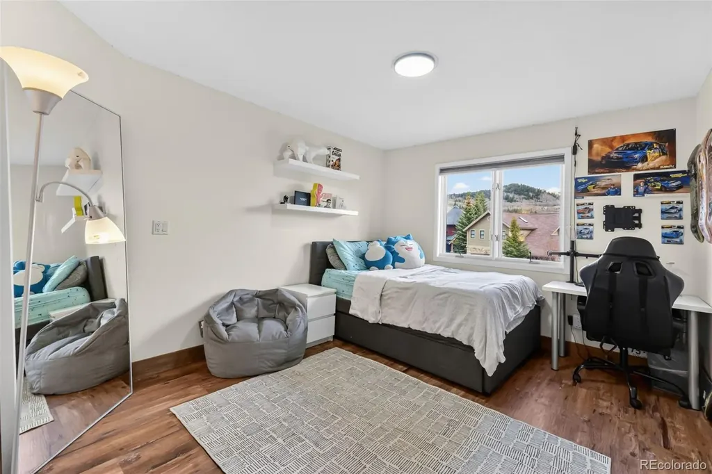 1532 Legend Lake Circle Silverthorne CO 80498