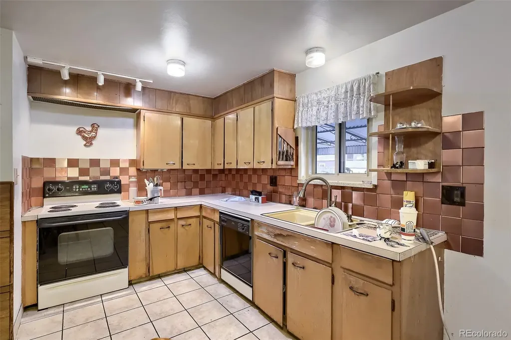 7680 James Way Westminster CO 80030