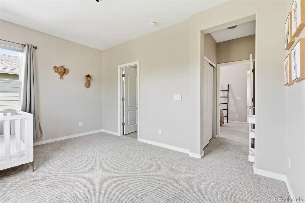6175 S Paris Street Englewood CO 80111