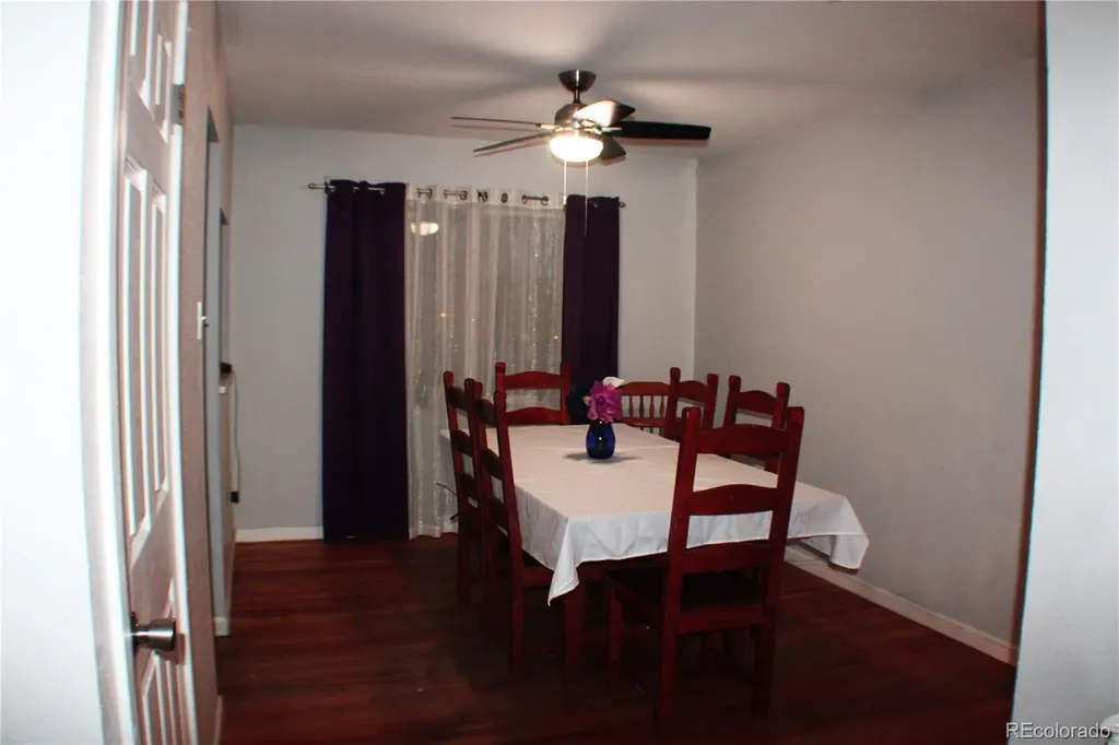 2704 S Zurich Court Denver CO 80236