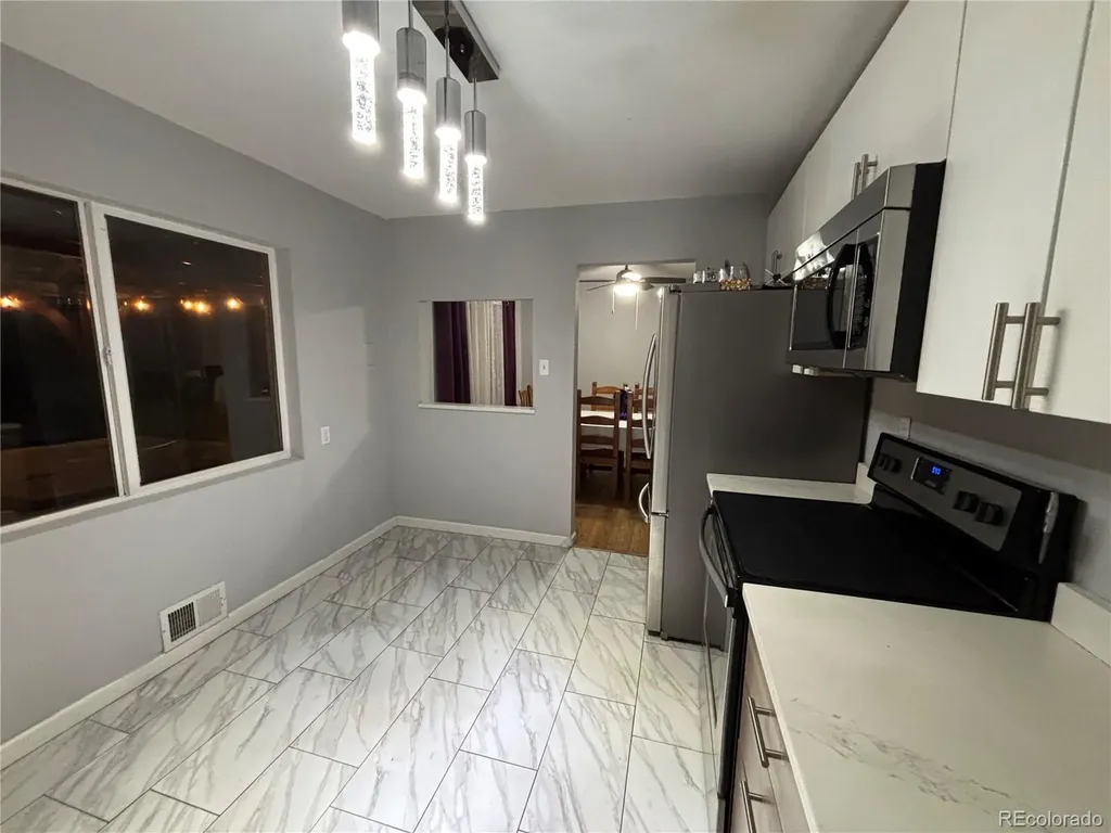 2704 S Zurich Court Denver CO 80236