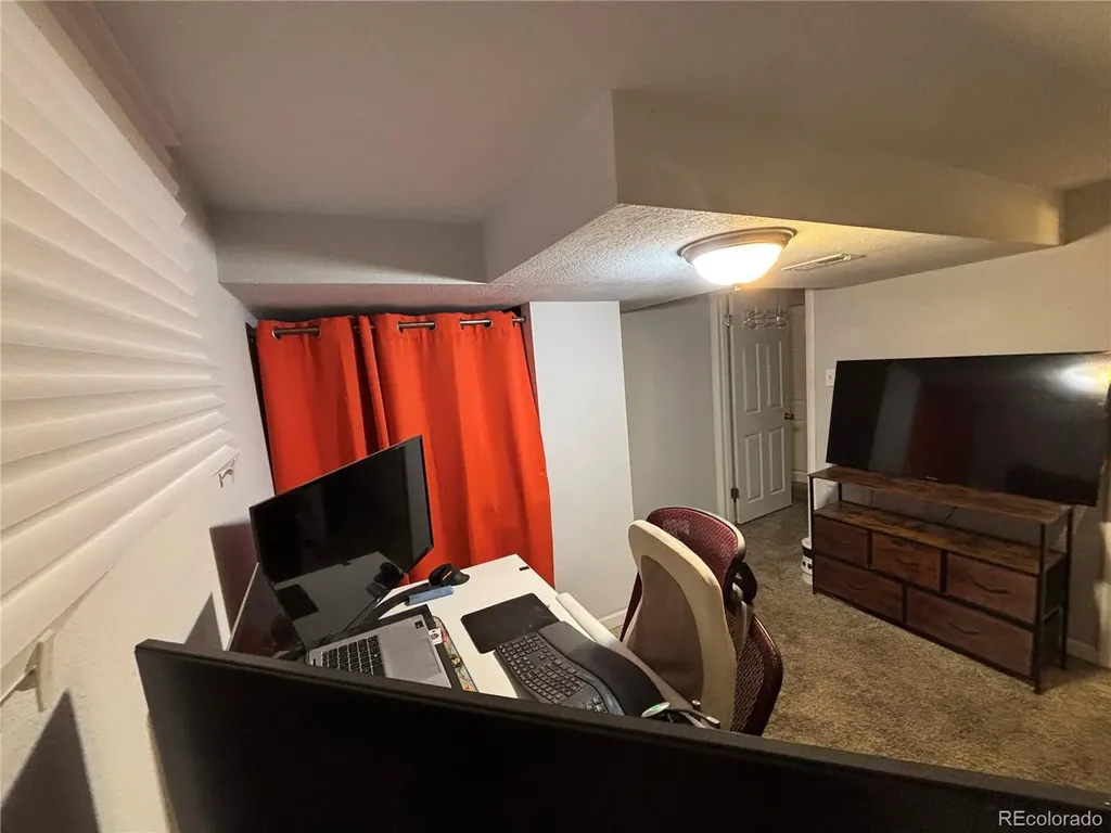 2704 S Zurich Court Denver CO 80236