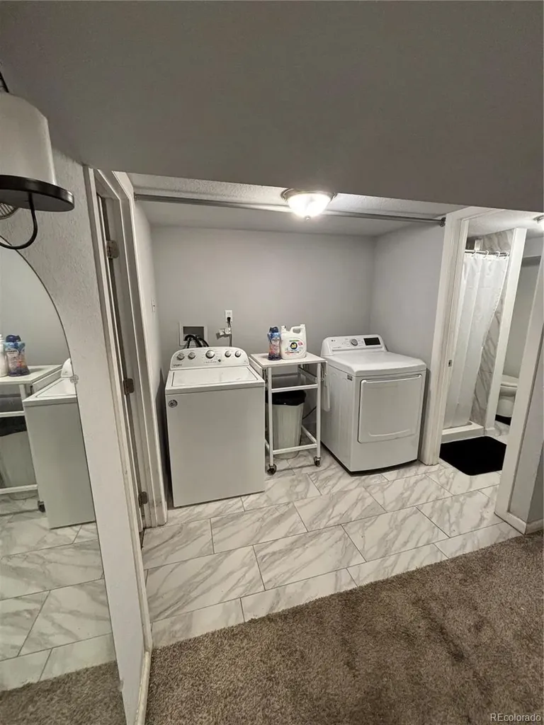 2704 S Zurich Court Denver CO 80236