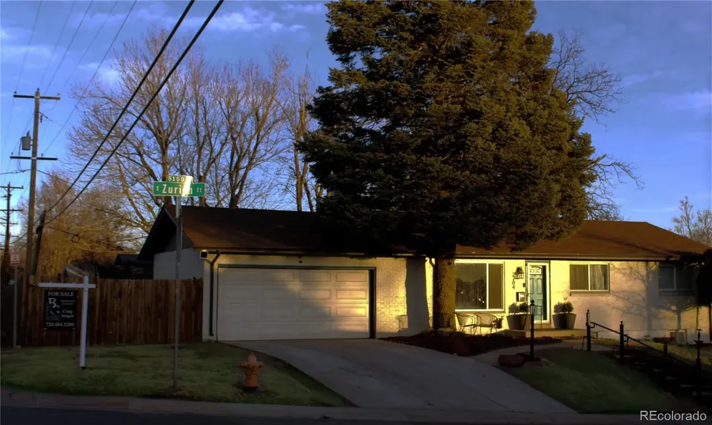2704 S Zurich Court Denver CO 80236