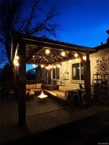 2704 S Zurich Court Denver CO 80236