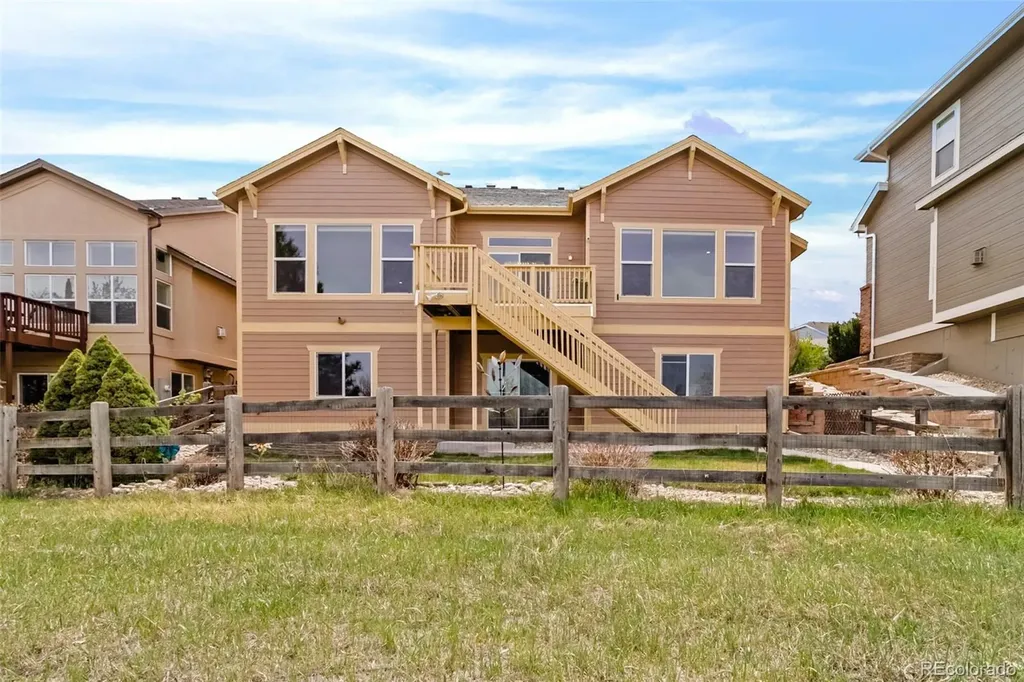 5309 W Hoover Drive Littleton CO 80123