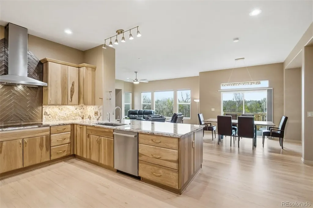 5309 W Hoover Drive Littleton CO 80123