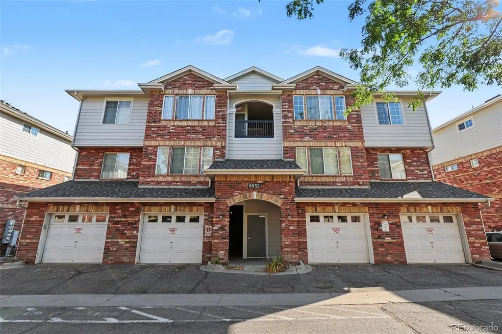 8952 Fox Drive Thornton CO 80260