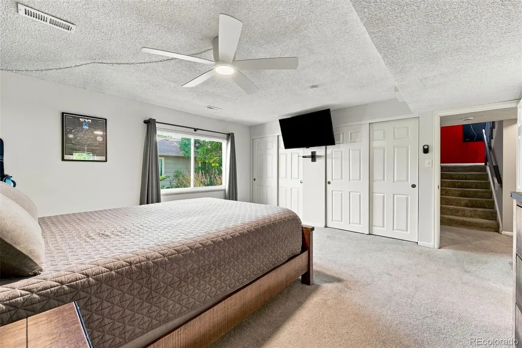 541 W Crestline Circle Littleton CO 80120