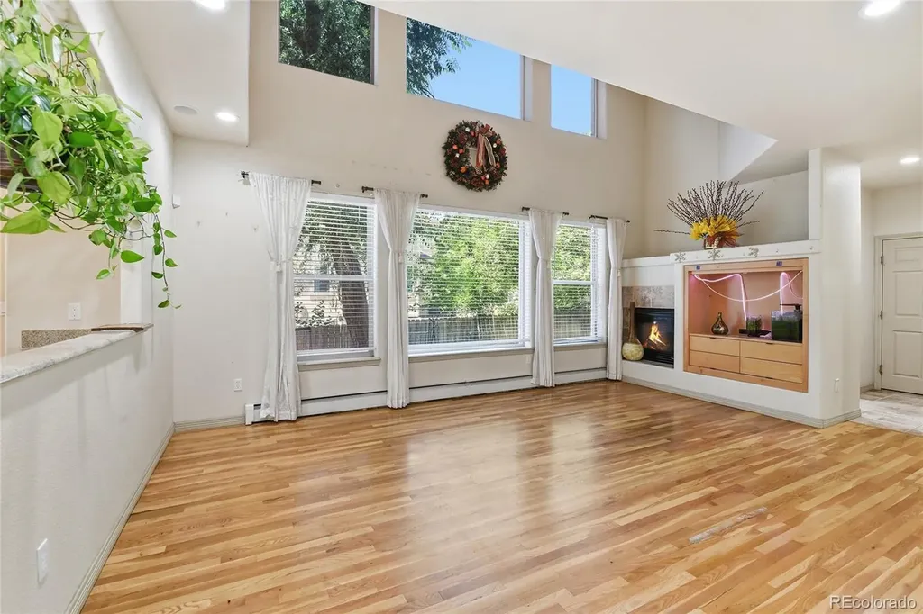 1107 S Ammons Street Denver CO 80232