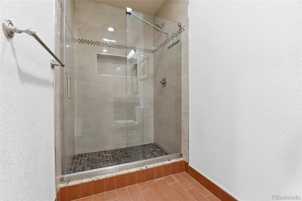 1107 S Ammons Street Denver CO 80232