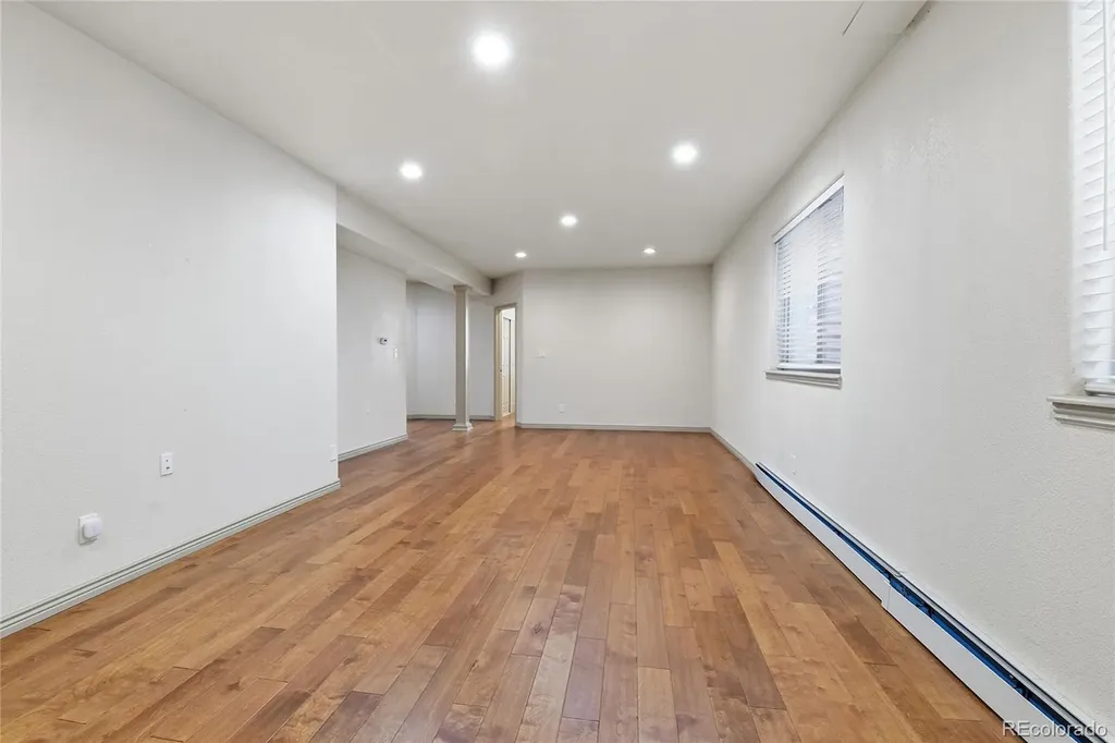 1107 S Ammons Street Denver CO 80232