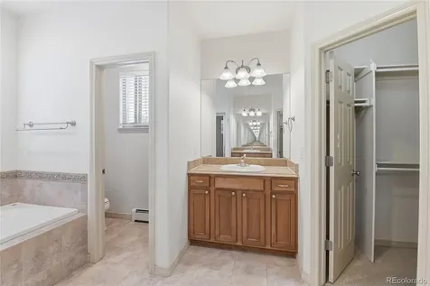 1107 S Ammons Street Lakewood CO 80232