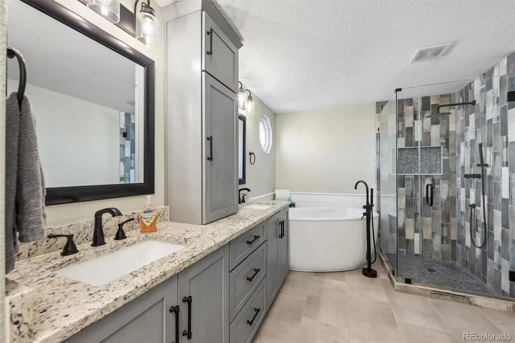 13897 Dahlia Street Thornton CO 80602
