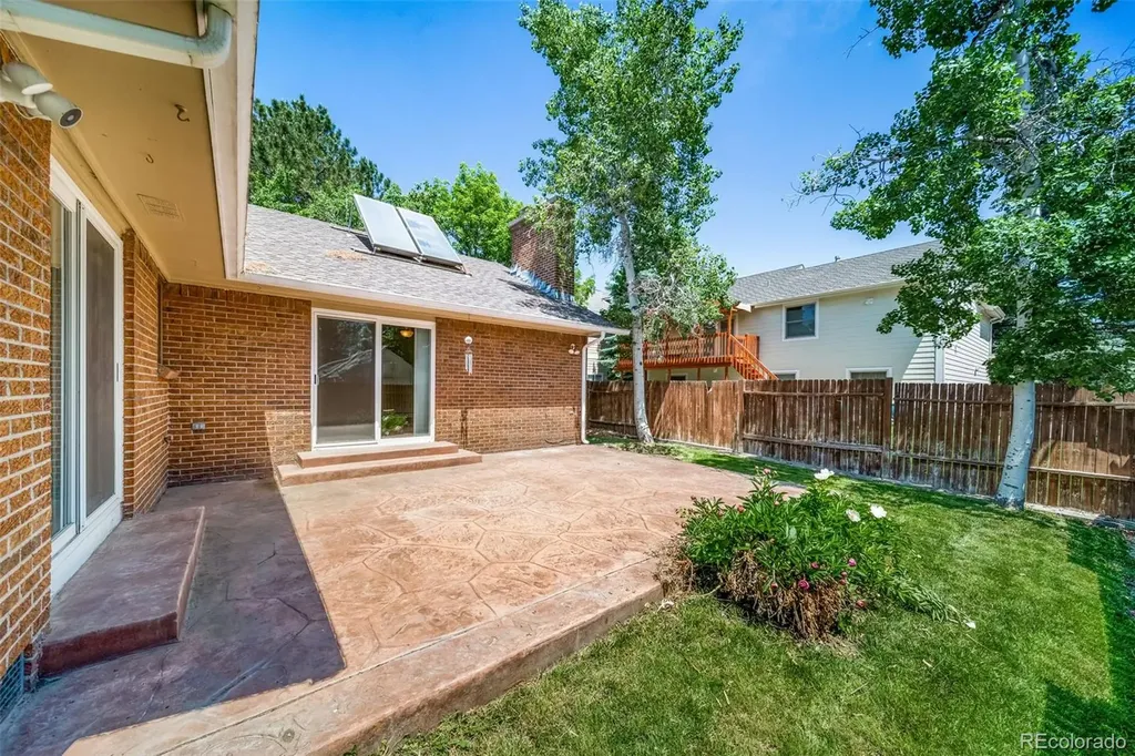 37 E 14th Place Broomfield CO 80020